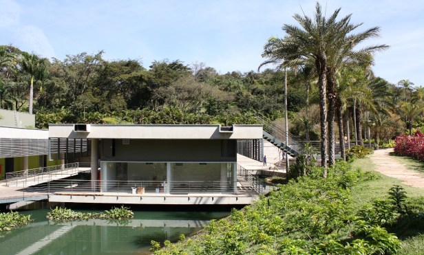 fachada nordeste - biblioteca