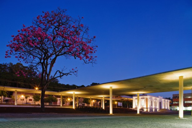 Marquise e arquibancada