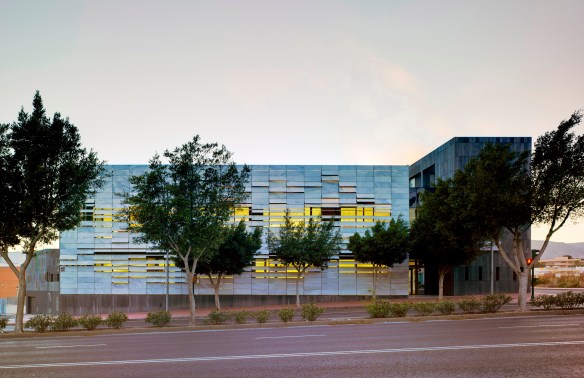 Ferrer Architects - Imagem 01