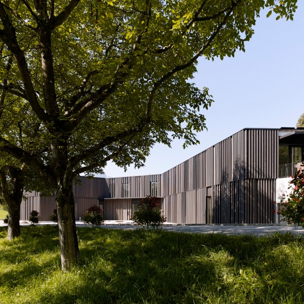 Bauzeit Architectes, Bienne. Bibliothèque ludothèque de Spiez