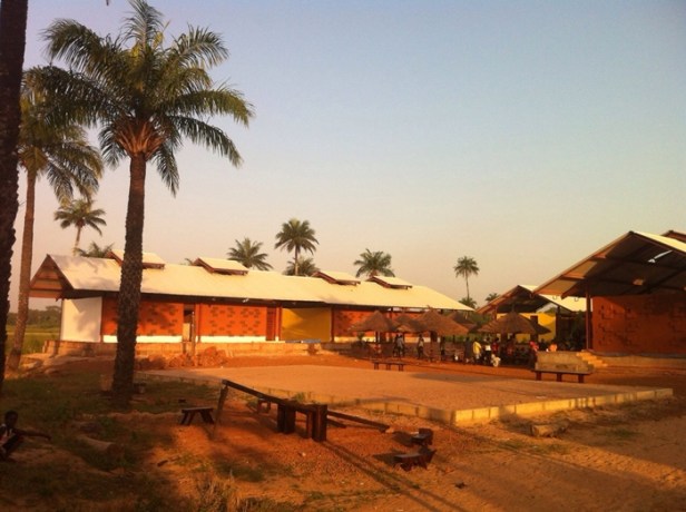 escola_guinebissau_01b